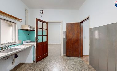 PH 2 AMBIENTES EN VENTA EN GERLI CON TERRAZA