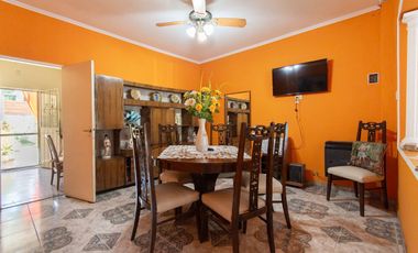 VENTA CASA 3 AMBIENTES RAFAEL CASTILLO