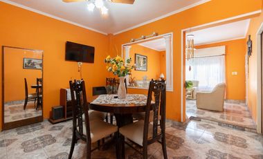 VENTA CASA 3 AMBIENTES RAFAEL CASTILLO
