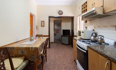 VENTA CASA 3 AMBIENTES RAFAEL CASTILLO