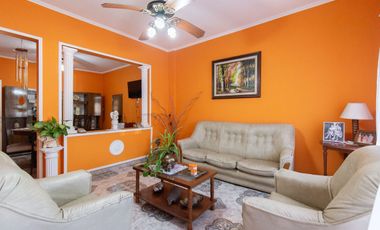 VENTA CASA 3 AMBIENTES RAFAEL CASTILLO