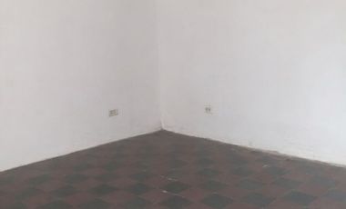 Alquiler PH 2 Ambientes en Moron
