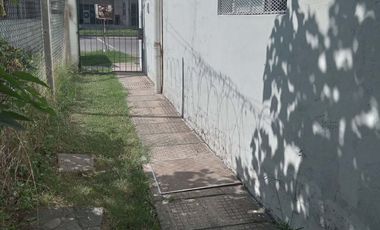 Alquiler PH 2 Ambientes en Moron