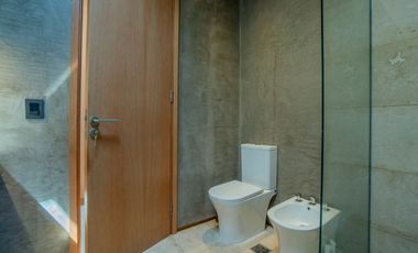 CASA EN VENTA EN AREA 60 CON VISTA A LA LAGUNA