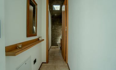 CASA EN VENTA EN AREA 60 CON VISTA A LA LAGUNA