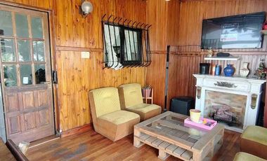CASA 3 AMB COCH. PARRILLA Y PILETA SAN JUSTO