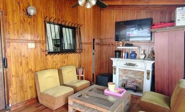 CASA 3 AMB COCH. PARRILLA Y PILETA SAN JUSTO