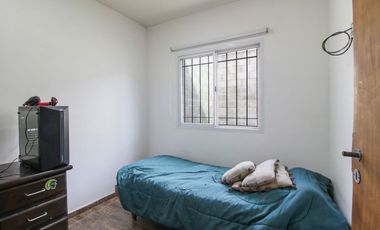 Venta lote 2 casas de 4 amb + quincho y cochera