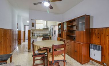Venta lote 2 casas de 4 amb + quincho y cochera