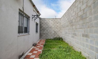 Venta lote 2 casas de 4 amb + quincho y cochera