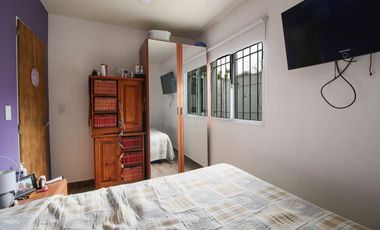 Venta lote 2 casas de 4 amb + quincho y cochera