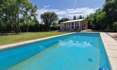 VENTA CASA 2 DORMITORIOS Y PILETA VILLA TACU ZONDA