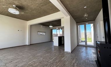 Casa 3 Habitaciones 2 Baños B Privado Rivadavia