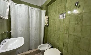 VENTA PH 4 AMBIENTES CON PATIO BANFIELD APTO CREDI