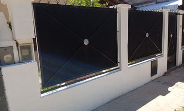 CASA 4 AMBIENTES VENTA TRISTAN SUAREZ CON DEPTO