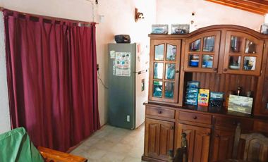 CASA 4 AMBIENTES VENTA TRISTAN SUAREZ CON DEPTO