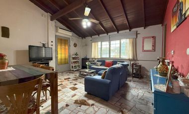 Casa venta multifamiliar 5 amb en Luis Guillón