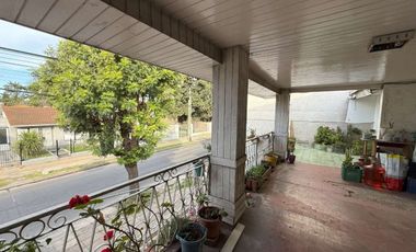 Casa venta multifamiliar 5 amb en Luis Guillón