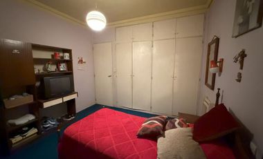 Casa venta multifamiliar 5 amb en Luis Guillón