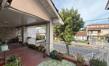 Casa venta multifamiliar 5 amb en Luis Guillón
