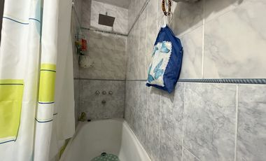 Casa venta multifamiliar 5 amb en Luis Guillón