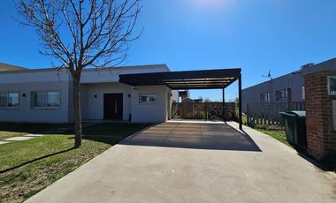 ALQUILER CASA 4 AMBIENTES SAN SEBASTIAN AREA 10