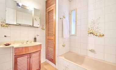 VENTA CASA 5 AMBIENTES PILETA JARDIN QUINCHO BANF