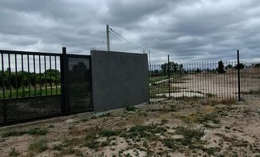 Lote en Barrio Cerrado de Maipú, Distrito Gomez