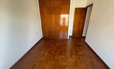 VENTA PH 4 AMBIENTES VILLA ADELINA