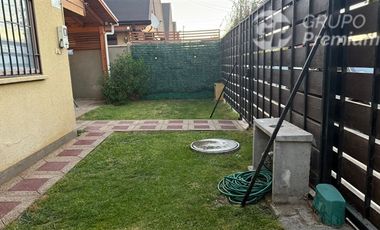 Casa en Venta en Las Higueras / Feijoa