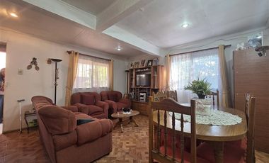 Casa en Venta en Departamental / Sta Rosa / Pasaje cerrado