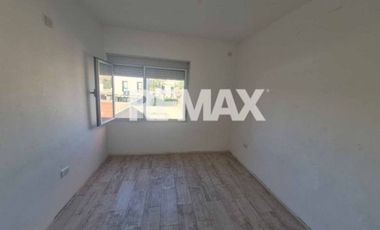 ALQUILER Duplex 2 dorm Patio Tierra Mansa Centenar