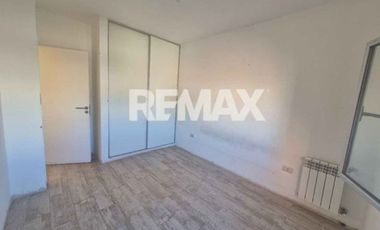 ALQUILER Duplex 2 dorm Patio Tierra Mansa Centenar