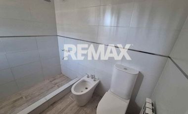 ALQUILER Duplex 2 dorm Patio Tierra Mansa Centenar