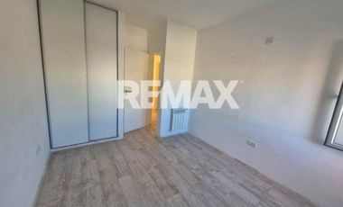 ALQUILER Duplex 2 dorm Patio Tierra Mansa Centenar
