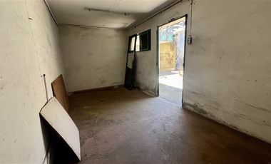 Local Comercial en Venta en Entre Av. Santo Dumont y la calle maestra lidia torres