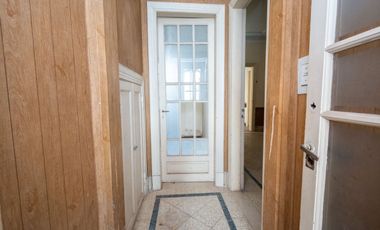 Planta baja  de 4 dormitorios en el centro