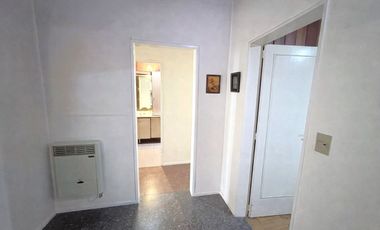 CASA 4 AMBIENTES VENTA OLIVOS A RECICLAR