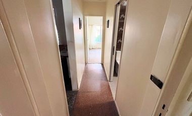 CASA 4 AMBIENTES VENTA OLIVOS A RECICLAR