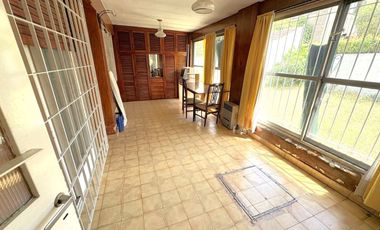 CASA 4 AMBIENTES VENTA OLIVOS A RECICLAR