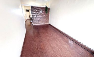CASA 4 AMBIENTES VENTA OLIVOS A RECICLAR