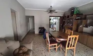 Venta Chalet 4 ambientes Villa Adelina San Isidro