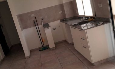 VENTA MONO FT LUMINOSO BALCON-AVELLANEDA