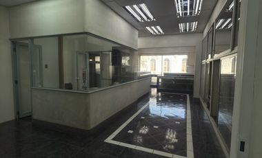 Local comercial en pleno centro de santiago Derecho de llave