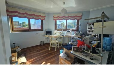 Venta Casa en San Pedro de la Paz Huertos Familiares 5 dormitorios 4 baños