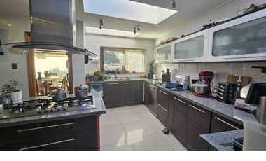 Venta Casa en San Pedro de la Paz Huertos Familiares 5 dormitorios 4 baños