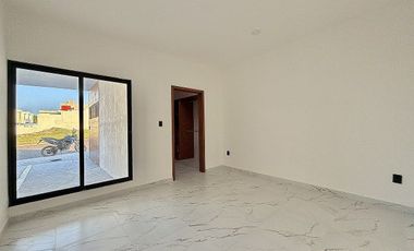 Casa en Venta un piso con 3 recámaras PUNTO LOMAS