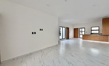 Casa en Venta un piso con 3 recámaras PUNTO LOMAS