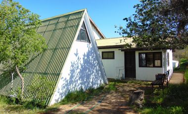 Vendo Casa aislada 305 m2, 4 Habitaciones, terreno 10.554 m2