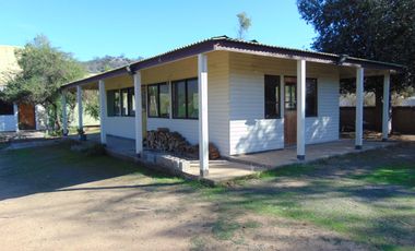 Vendo Casa aislada 305 m2, 4 Habitaciones, terreno 10.554 m2